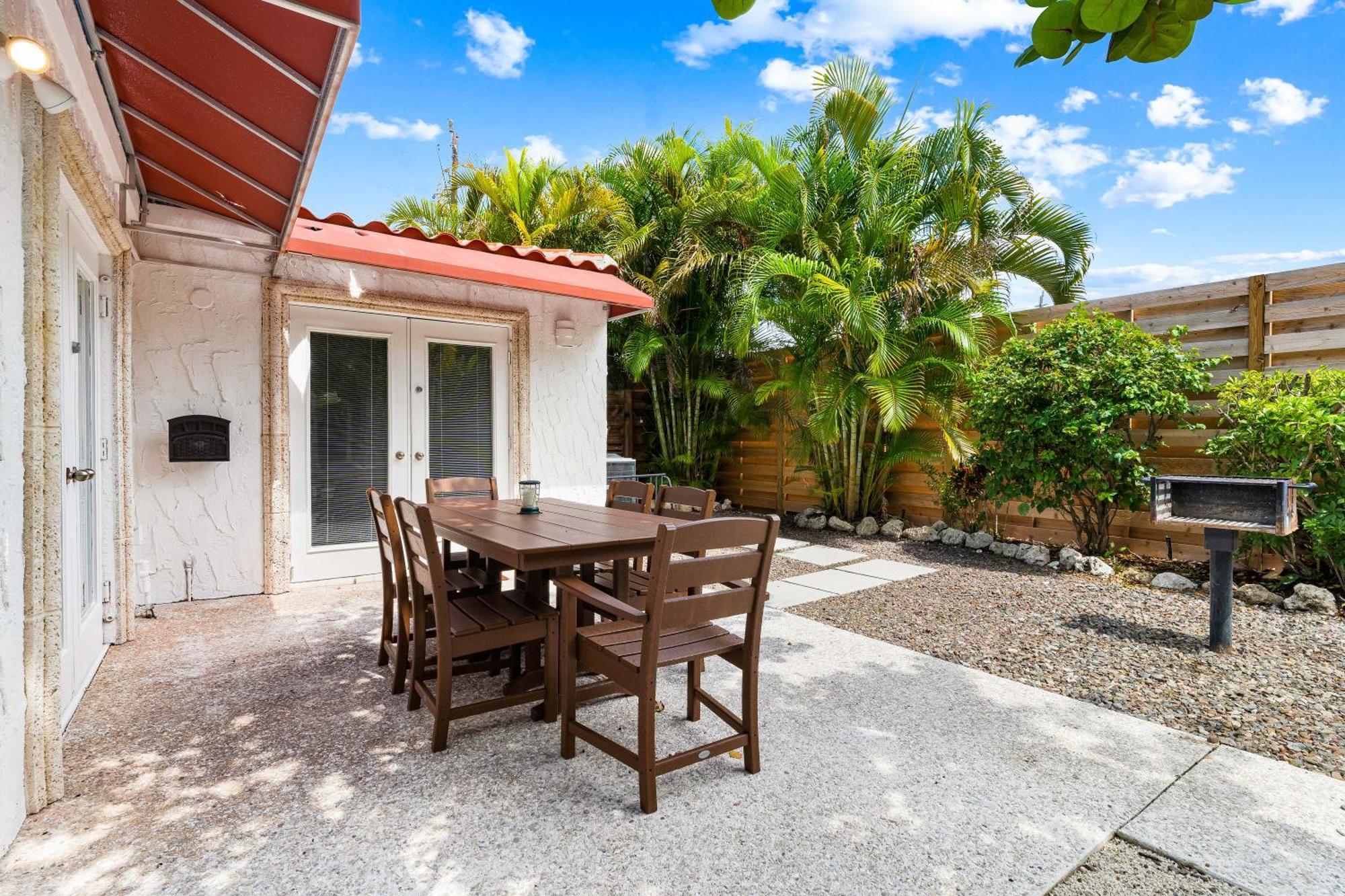 Crescent Beach Villas Siesta Key Exterior foto