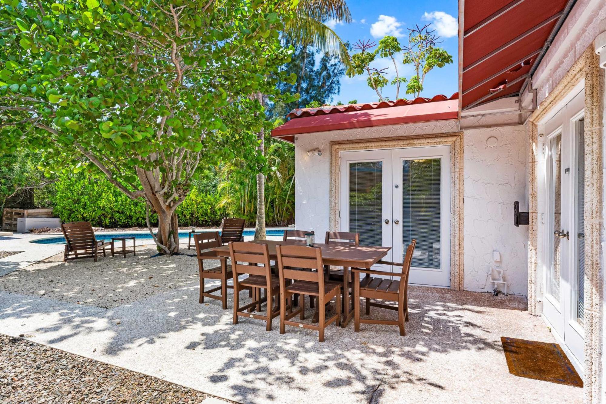 Crescent Beach Villas Siesta Key Exterior foto
